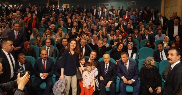 MHP’nin Bursa 1326 çıkarmasındaki coşku Bahçeli’nin yüzünü güldürdü - Ahmet Emin Yilmaz