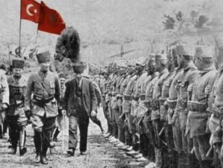 Siyasetin 30 Ağustos’a en uygun mesajı: Kırmızı çizgi Atatürk - Ahmet Emin Yilmaz
