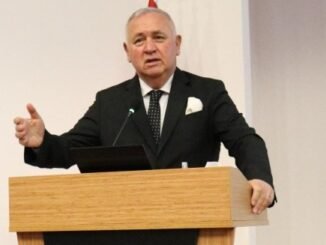 ZEYDER’de yeni yönetim ‘İftar sofralarında ithal hurma yerine zeytin’ sloganıyla başladı - Ahmet Emin Yilmaz