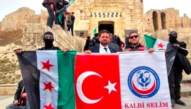 Sığınmacılar geldiklerinde destek oldu, dönüşlerine yardım için Suriye’ye gitti - Ahmet Emin Yilmaz
