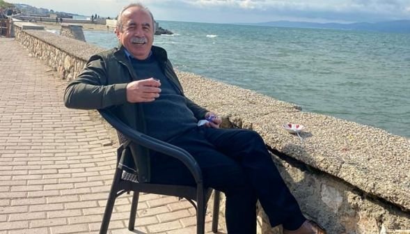 Bursa delegesi kurultaydan dönerken Ankara’da unutulmuş - Ahmet Emin Yilmaz