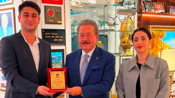 Cavit Çağlar’ı TGB’li gençler ziyaret ettiler - Ahmet Emin Yilmaz