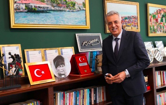 Mehmet Yıldız Bursa modeli için Almanya ve Kore’de inceleme yaptı - Ahmet Emin Yilmaz