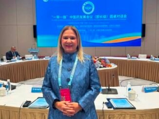 Bursa’dan, Geleneksel Tıp Dünya Zirvesi’ne gitti: Elif Hoca Pekin’de - Ahmet Emin Yilmaz