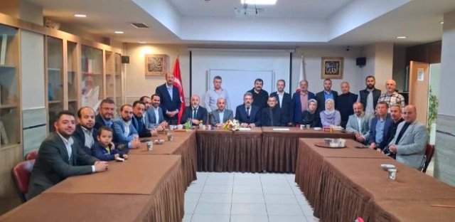 Lütfi Taşçı, Bursa Din Görevlileri Başkanı Lütfi Taşçı seçildi - Ahmet Emin Yilmaz