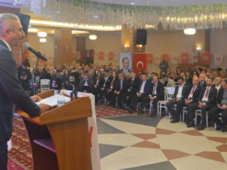 Yeşiltaş rakibi Şahin’i listeye aldı, sorumluluk sözü verdi: Kongrede demokratik olgunluk - Ahmet Emin Yilmaz