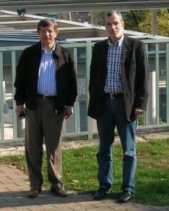 AHMET DAVUTOĞLU VE GÜRSEL DÖNMEZ