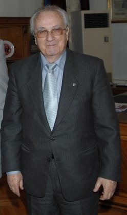 ZEKAİ GÜMÜŞDİŞ ZEKAİ GÜMÜŞDİŞ
