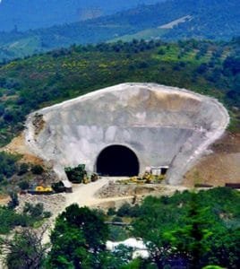 HIZLI TREN TÜNEL İNŞAATI