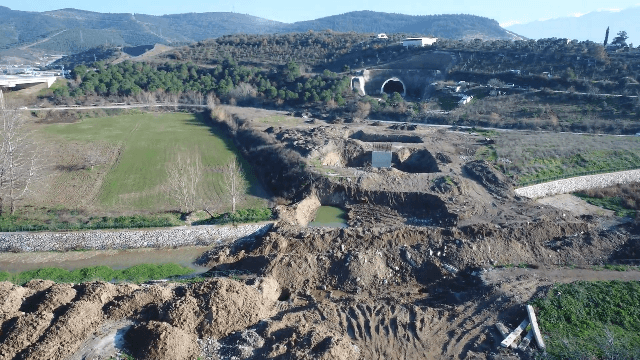 HIZLI TREN YENİŞEHİR BURSA HATTI ALTYAPI VE TÜNEL ÇALIŞMALARI HIZLI TREN YENİŞEHİR BURSA HATTI ALTYAPI VE TÜNEL ÇALIŞMALARI