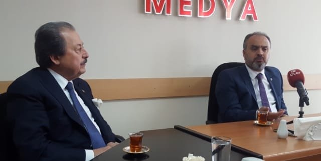 CAVİT ÇAĞLAR VE BÜYÜKŞEHİR BELEDİYE BAŞKANI ALİNUR AKTAŞ 1 CAVİT ÇAĞLAR VE BÜYÜKŞEHİR BELEDİYE BAŞKANI ALİNUR AKTAŞ 1