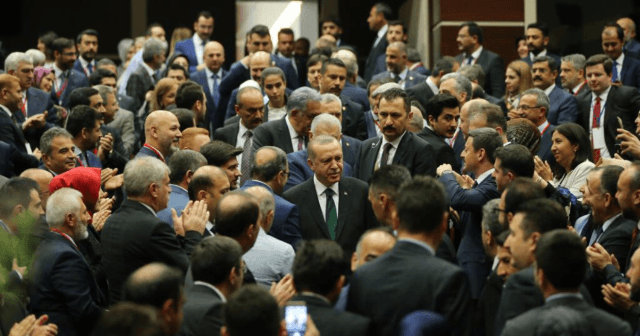 CUMHURBAŞKANI RECEP TAYYİP ERDOĞAN İL BAŞKANLARI TOPLANTISI CUMHURBAŞKANI RECEP TAYYİP ERDOĞAN İL BAŞKANLARI TOPLANTISI