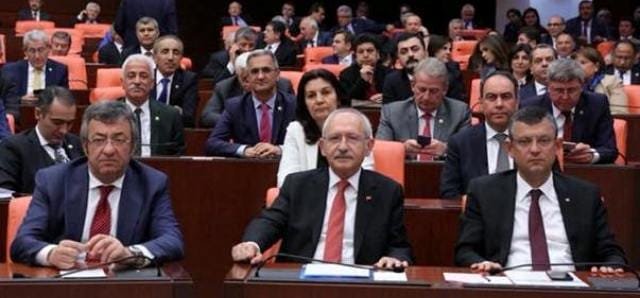 CHP GENEL BAŞKAN YARDIMCISI PROF. DR. LALE KARABIYIK CHP GENEL BAŞKAN YARDIMCISI PROF. DR. LALE KARABIYIK