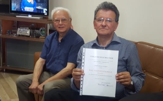 DR. AHMET AYTEKİN VE İNŞAAT MÜHENDİSİ İSMAİL AYTEKİN DR. AHMET AYTEKİN VE İNŞAAT MÜHENDİSİ İSMAİL AYTEKİN