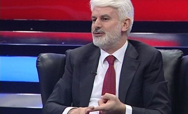 AK PARTİ BURSA MİLLETVEKİLİ HÜSEYİN ŞAHİN AK PARTİ BURSA MİLLETVEKİLİ HÜSEYİN ŞAHİN