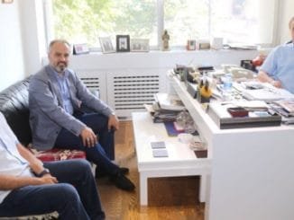 BÜYÜKŞEHİR BELEDİYE BAŞKANI ALİNUR AKTAŞTAN SABAHATTİN GAZİOĞLUNA ZİYARET