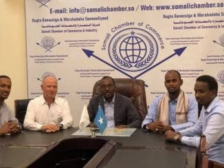 KIZILAY BURSA ŞUBESİ BAŞKANI DAVUT GÜRKAN VE SOMALİ TİCARET ODASI BAŞKANVEKİLİ ABDULRASHİD ALİ AİMASHE