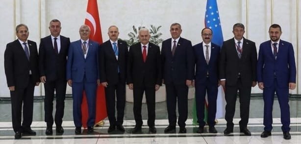 OSMAN MESTEN VE TBMM BAŞKANI BİNALİ YILDIRIM ÖZBEKİSTAN TAŞKENT TEMASLARI OSMAN MESTEN VE TBMM BAŞKANI BİNALİ YILDIRIM ÖZBEKİSTAN TAŞKENT TEMASLARI