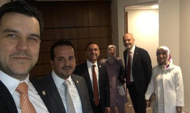 REFİK ÖZEN VE BURSA MİLLETVEKİLLERİ TBMM MİLLETVEKİLİ ODALARI İNŞAATI REFİK ÖZEN VE BURSA MİLLETVEKİLLERİ TBMM MİLLETVEKİLİ ODALARI İNŞAATI