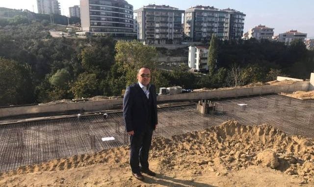 2 MUDANYA KAYMAKAMI FAİK OKTAY SÖZER OKUL İNŞAATINDA 2 MUDANYA KAYMAKAMI FAİK OKTAY SÖZER OKUL İNŞAATINDA