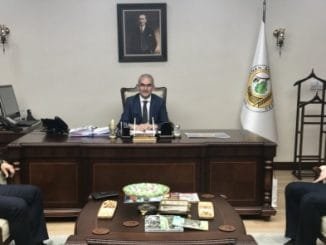 AK PARTİ BURSA MİLLETVEKİLİ ZAFER IŞIK GEMLİK İLÇE BAŞKANI YAŞAR İSLAM ORMAN GENEL MÜDÜRÜ BEKİR KARACABEY