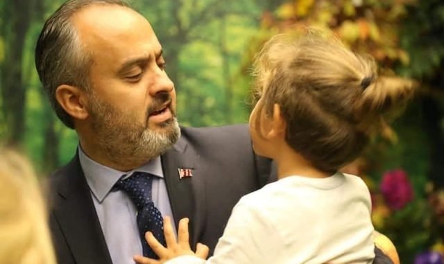 BÜYÜKŞEHİR BELEDİYE BAŞKANRI ALİNUR AKTAŞ BÜYÜKŞEHİR BELEDİYE BAŞKANRI ALİNUR AKTAŞ