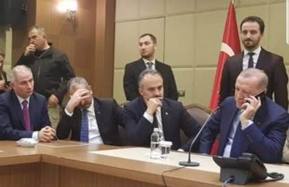 CUMHURBAŞKANI RECEP TAYYİP ERDOĞAN EMİNE VE BİRCAN TEYZELER TELEFON GÖRÜŞMESİ CUMHURBAŞKANI RECEP TAYYİP ERDOĞAN EMİNE VE BİRCAN TEYZELER TELEFON GÖRÜŞMESİ