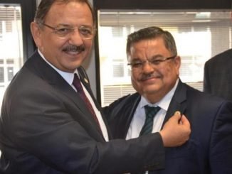 AK PARTİ YEREL YÖNETİMLER BAŞKANI MEHMET ÖZHASEKİ VE YARDIMCISI SELİM YAĞCI