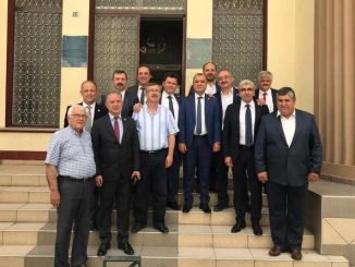 BURSA SİYASETİ GÜMÜLCİNE TÜRK GENÇLER BİRLİEĞİ ÖNÜNDE ERKAN AYDIN YÜKSEL ÖZKAN İSMAİL TATLIOĞLU YAHYA BAHADIR
