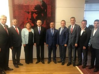 EHİT VE GAZİ AİLELERİ DERNEĞİ YÖNETİMİ KEMAL KILIÇDAROĞLU ZİYARETİ CHP İL BAŞKANI HÜSEYİN AKKUŞ