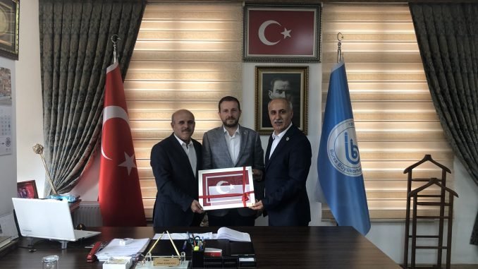 6 AK PARTİ BURSA MİLLETVEKİLİ AHMET KILIÇ YENİŞEHİR BELEDİYE BAŞKANI DAVUT AYDIN BÜYÜKORHAN BELEDİYE BAŞKANI AHMET KORKMAZ 6 AK PARTİ BURSA MİLLETVEKİLİ AHMET KILIÇ YENİŞEHİR BELEDİYE BAŞKANI DAVUT AYDIN BÜYÜKORHAN BELEDİYE BAŞKANI AHMET KORKMAZ