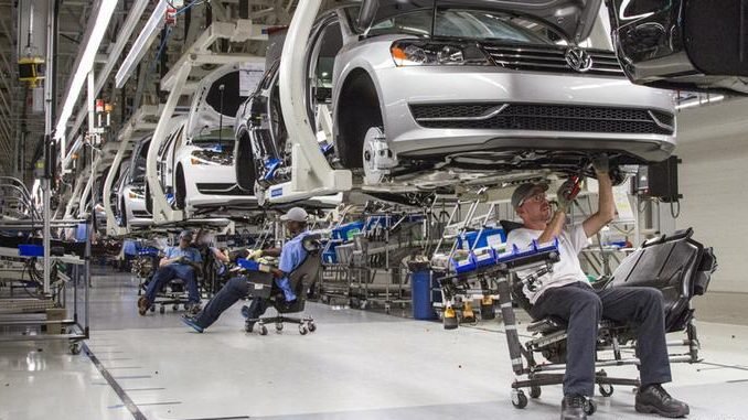 1 VOLKSWAGEN FABRİKASI OTOMOBİL ÜRETİMİ 1 VOLKSWAGEN FABRİKASI OTOMOBİL ÜRETİMİ