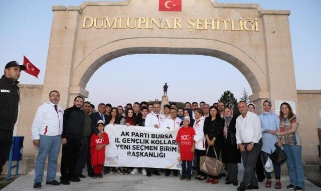 5 30 AĞUSTOS DUMLUPINAR ŞEHİTLİĞİ ANMA BURSADAN GİDENLER ALİNUR AKTAŞ MUTLU ÇINAR 5 30 AĞUSTOS DUMLUPINAR ŞEHİTLİĞİ ANMA BURSADAN GİDENLER ALİNUR AKTAŞ MUTLU ÇINAR