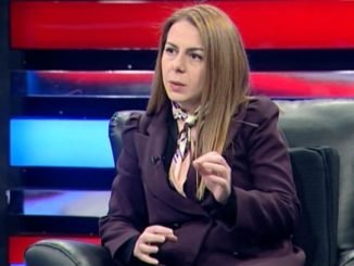 AK PARTİ İL KADIN KOLLARI BAŞKANI GÜLTEN KAPICIOĞLU