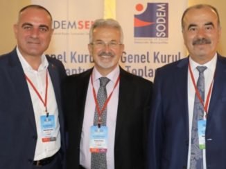 CHPLİ BELEDİYE BAŞKANLARI TURGAY ERDEM HAYRİ TÜRKYILMAZ UĞUR SERTASLAN