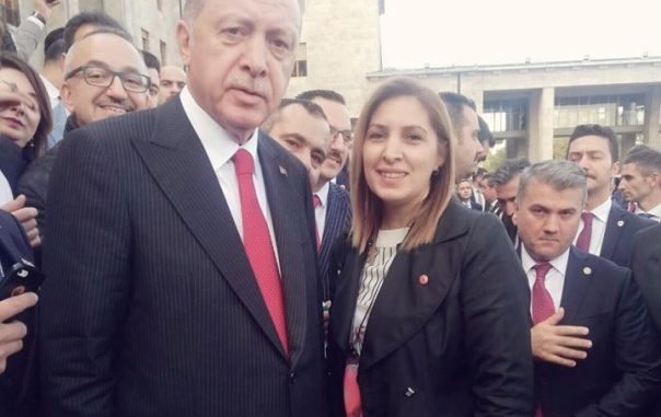 FATOŞ ŞAHİNTÜRK VE CUMHURBAŞKANI RECEP TAYYİP ERDOĞAN FATOŞ ŞAHİNTÜRK VE CUMHURBAŞKANI RECEP TAYYİP ERDOĞAN
