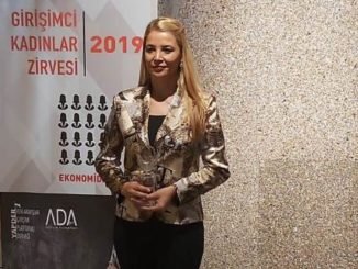 DOSABSİAD BAŞKANI NİLÜFER ÇEVİKEL