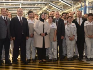 AİLE ÇALIŞMA VE SOSYAL HİZMETLER BAKANI ZEHRA ZÜMRÜT SELÇUK TOFAŞ ZİYARETİ