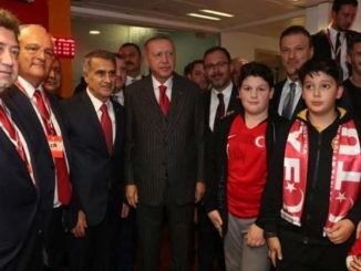 CUMHURBAŞKANI RECEP TAYYİP ERDOĞAN MİLLİ MAÇ SONRASI SOYUNMA ODASI MUSTAFA ÇAĞLAR