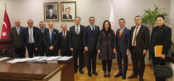 İMSİAD HEYETİ ÇEVRE VE ŞEHİRCİLİK BAKAN YARDIMCISI FATMA VARANK GÖRÜŞMESİ İMSİAD HEYETİ ÇEVRE VE ŞEHİRCİLİK BAKAN YARDIMCISI FATMA VARANK GÖRÜŞMESİ