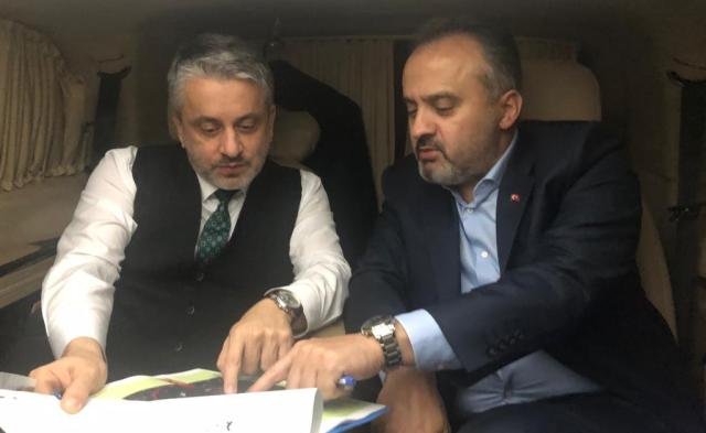 AK PARTİ İL BAŞKANI AYHAN SALMAN VE BÜYÜKŞEHİR BELEDİYE BAŞKANI ALİNUR AKTAŞ AK PARTİ İL BAŞKANI AYHAN SALMAN VE BÜYÜKŞEHİR BELEDİYE BAŞKANI ALİNUR AKTAŞ