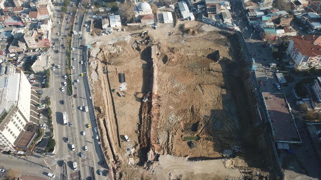 OSMANGAZİ KENT MEYDANI HAVA GÖRÜNTÜSÜ OSMANGAZİ KENT MEYDANI HAVA GÖRÜNTÜSÜ