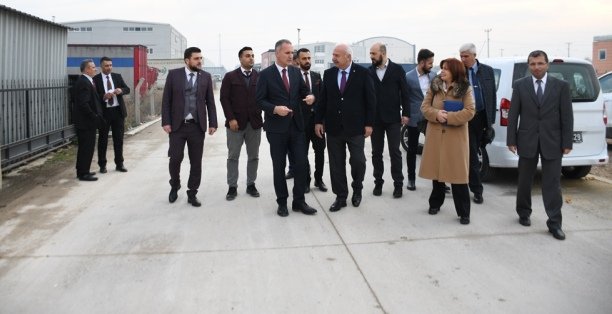İNEGÖL İLK BETON YOL UYGULAMASI ALPER TABAN ŞEVKET ORHAN M TÖZÜN BİNGÖL SEVİL PAMİROL İNEGÖL İLK BETON YOL UYGULAMASI ALPER TABAN ŞEVKET ORHAN M TÖZÜN BİNGÖL SEVİL PAMİROL