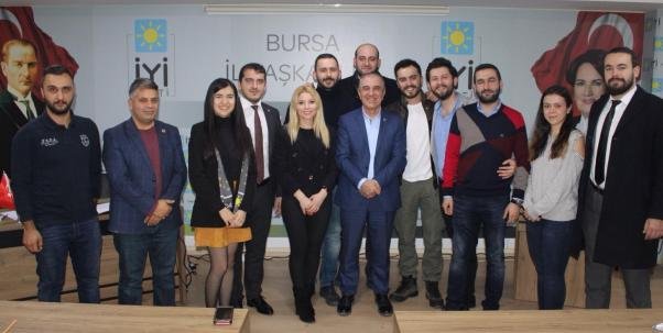 İYİ PARTİ İL BAŞKANI YAHYA BAHADIR VE GENÇ YÖNETİM İYİ PARTİ İL BAŞKANI YAHYA BAHADIR VE GENÇ YÖNETİM