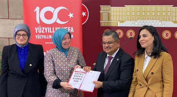 MUTLU ÇINAR EMİNE YAVUZ GÖZGEÇ SELİM YAĞCI MUTLU ÇINAR EMİNE YAVUZ GÖZGEÇ SELİM YAĞCI