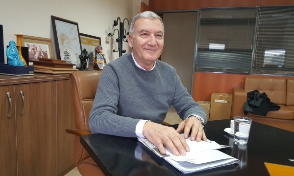 ESER CEYHAN ESER CEYHAN