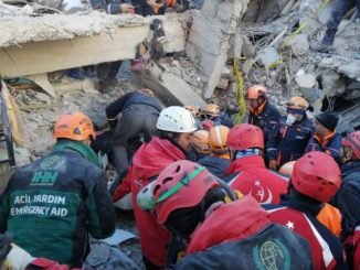BURSA KURTARMA EKİPLERİ ELAZIĞ DEPREMİ ARAMA ÇALIŞMALARI