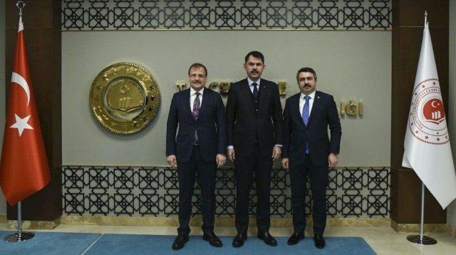 ÇEVRE VE ŞEHİRCİLİK BAKANI ZİYARETİ HAKAN ÇAVUŞOĞLU YILDIRIM BELEDİYE BAŞKANI OKTAY YILMAZ