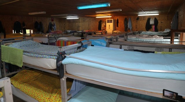 KİMSESİZLER KIŞ BARINMA EVİ KİMSESİZLER KIŞ BARINMA EVİ