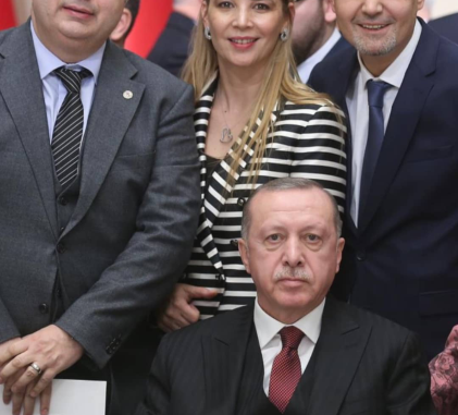 CUMHURBAŞKANI RECEP TAYYİP ERDOĞAN DOSABSİAD BAŞKANI NİLÜFER ÇEVİKEL TÜGİAD BAŞKANI ANIL ŞOHOĞLU CUMHURBAŞKANI RECEP TAYYİP ERDOĞAN DOSABSİAD BAŞKANI NİLÜFER ÇEVİKEL TÜGİAD BAŞKANI ANIL ŞOHOĞLU